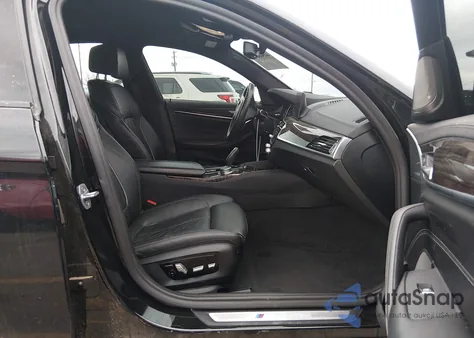 2019 BMW M550I xDrive из США, поврежденный, VIN WBAJB9C50KB464307